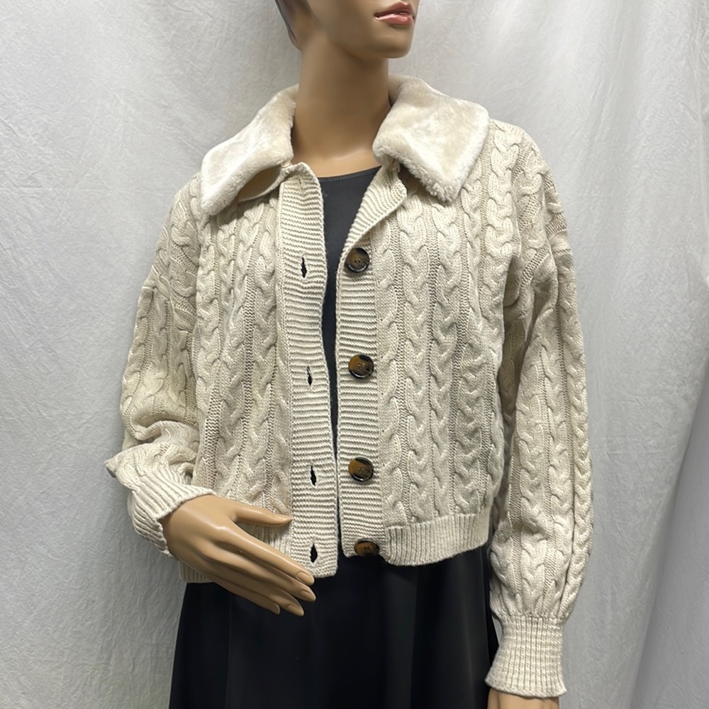 Pink Rose Magic Stone Faux Fur Cardigan NWT - Picture 8 of 11